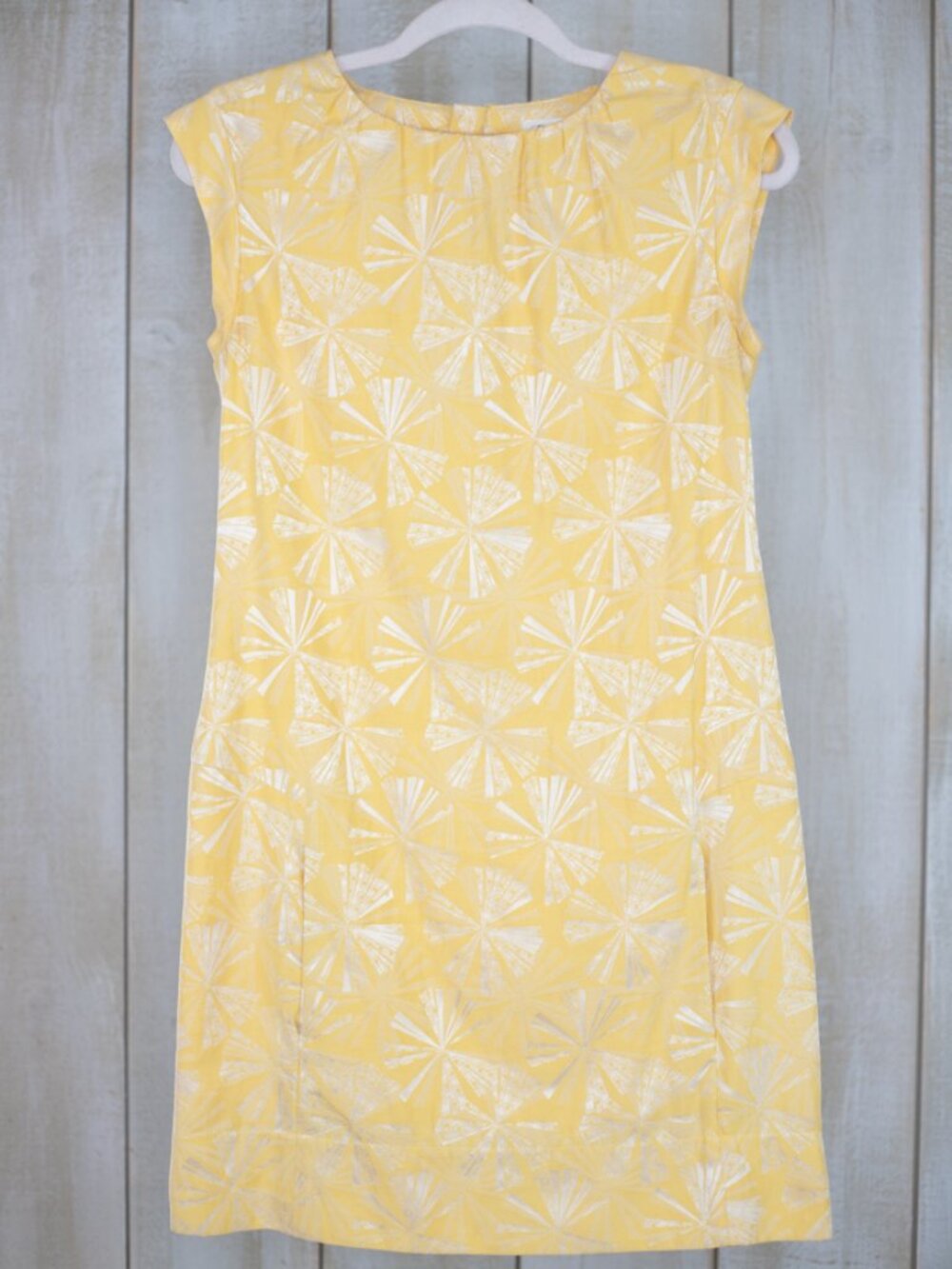 Generra Mini Shift Dress Size 2